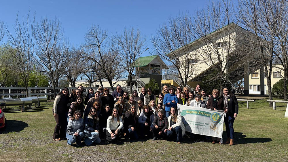 Mujeres Activas participaron del Encuentro de Mujeres Cooperativistas en Basavilbaso